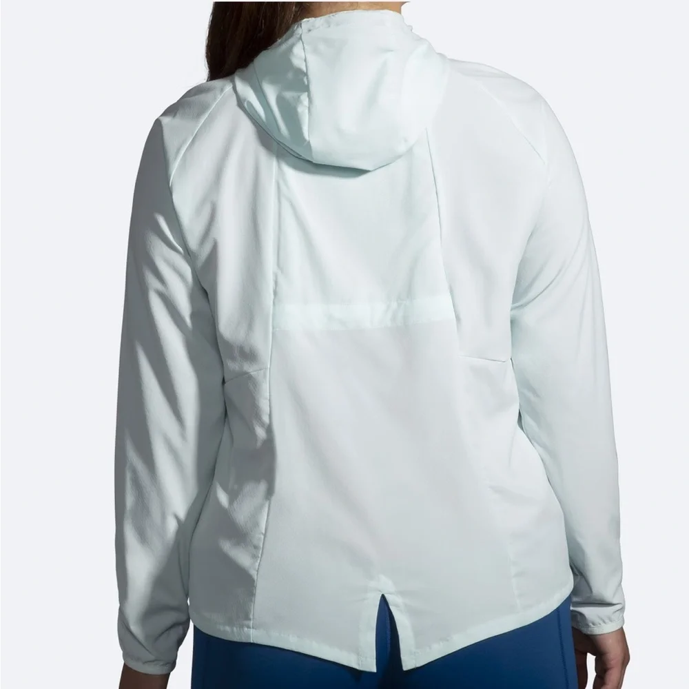Brooks Canopy Jacket. Ice Blue. Size XSmall. EUC. - Picture 3 of 16